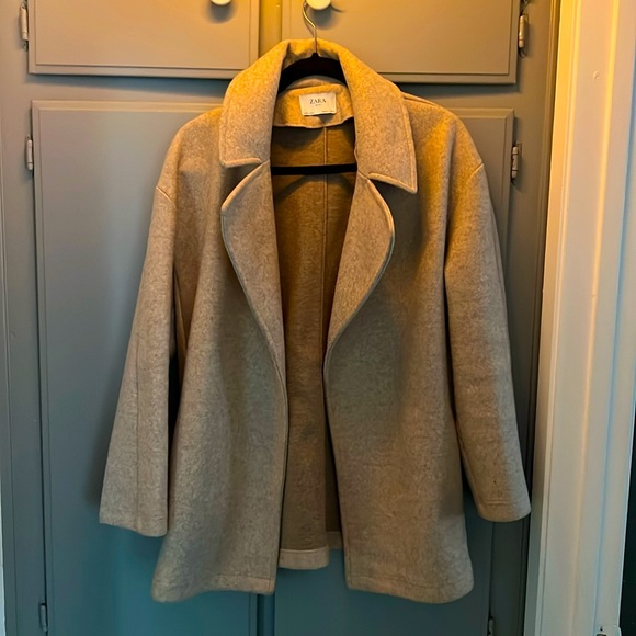 Zara jacket - Picture 1 of 3